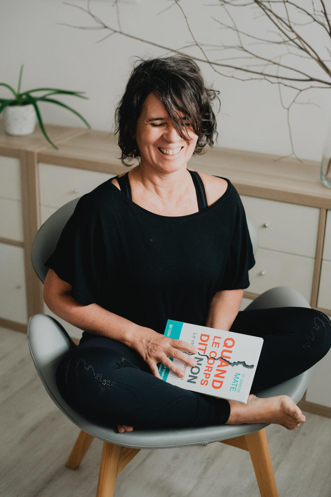 Thérapeute spécialiste en stress et trauma avec la méthode TRE, Somatic Experiencing, Brainspotting et Constellations Familiales